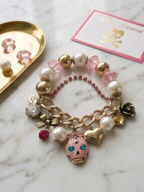 Betsey Johnson Pink Skull Charm Bracelet Pearl Crystal Antique Gold Tone